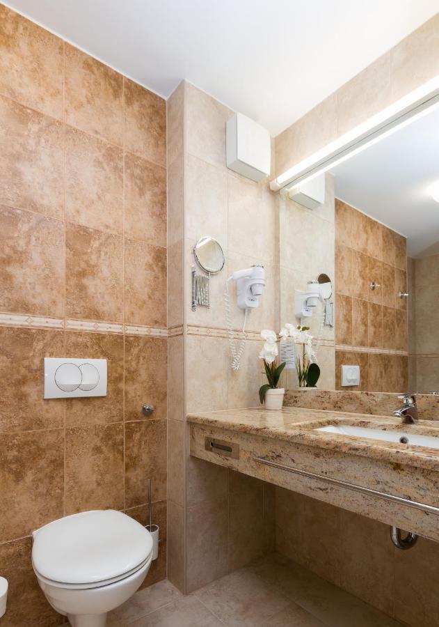 Residence Marina - Oleander Resort Portorož Kültér fotó